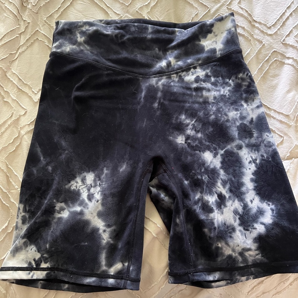Vitality Balance Athletica Biker Shorts
